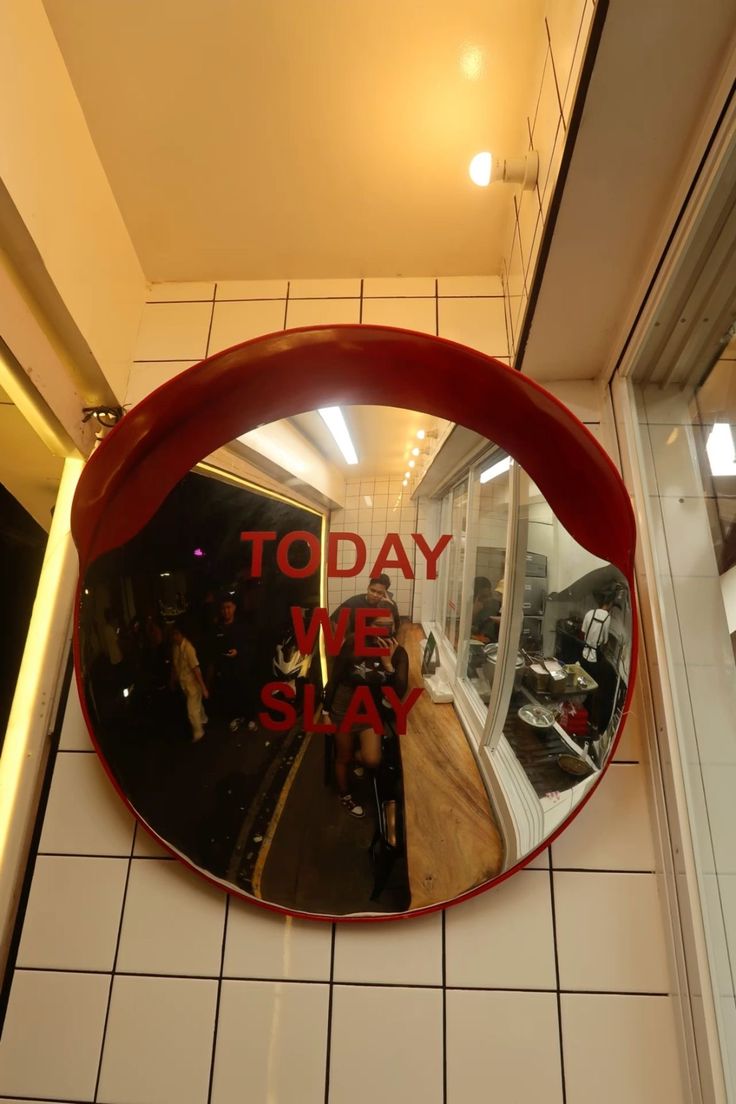 STASHED® WIDE-ANGLE SPHERICAL MIRROR — OUTDOOR