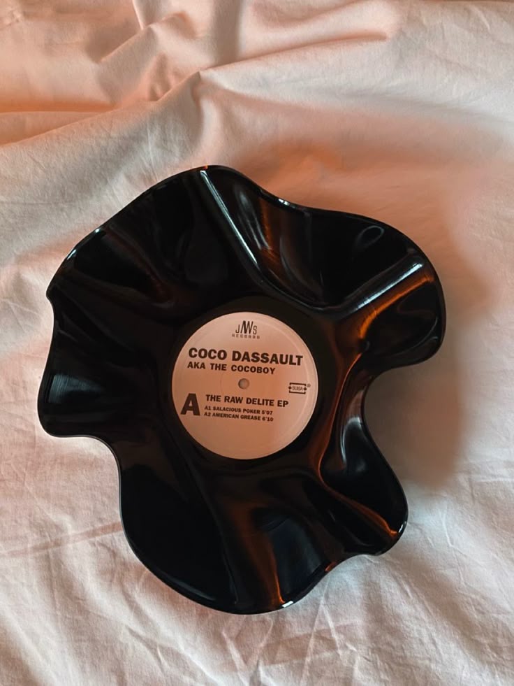Wavy Vinyl Catchall Trays